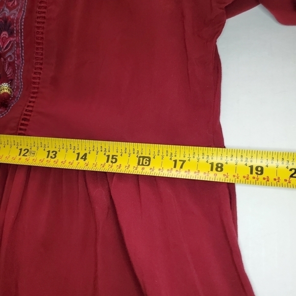Knox Rose Dress Flutter Sleeves Sz M Burgundy Embroidered - Picture 10 of 10